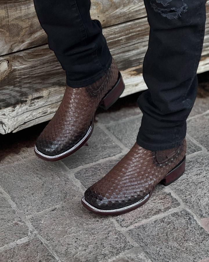 New Model Petatillo Shaded Cowboy Boots