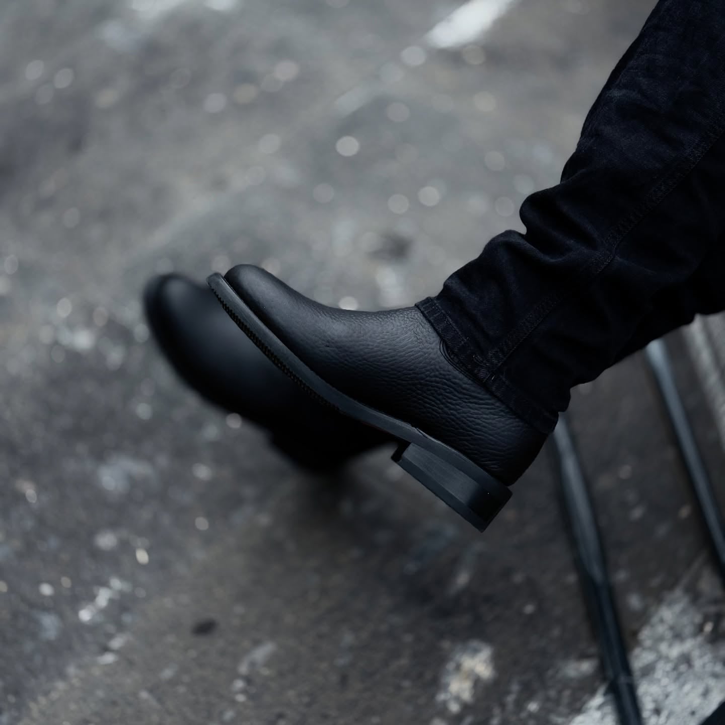 Oval Black Western Cowboy Ankle boots