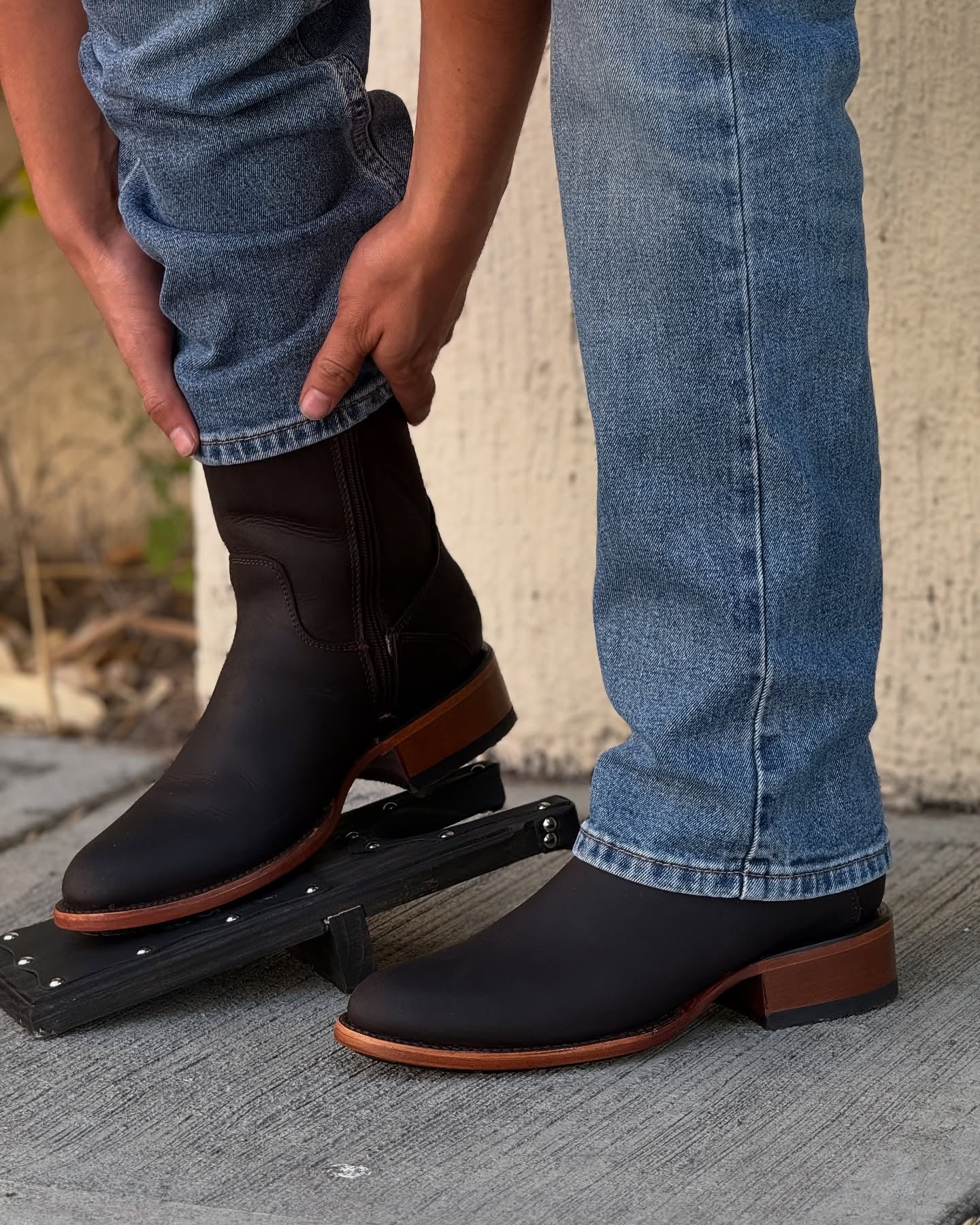 Original Anti-scrape Cow Leather Boots