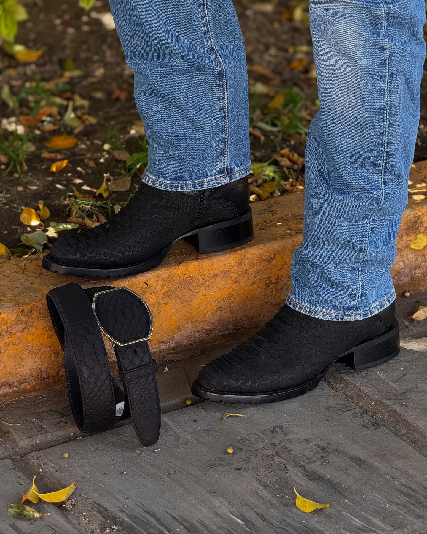Original Python Leather Shiny Tobacco Cowboy Boots