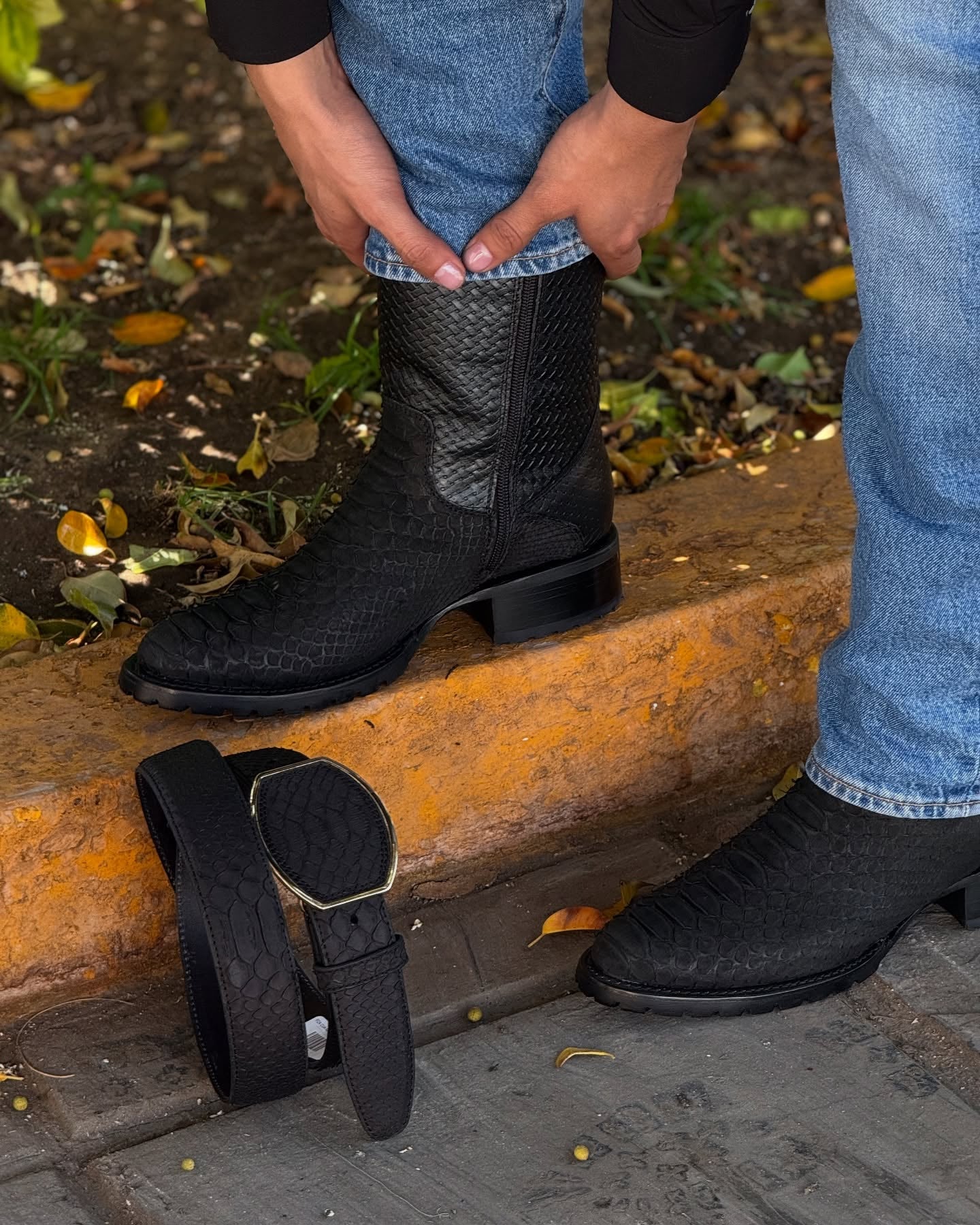 Original Python Leather Shiny Tobacco Cowboy Boots