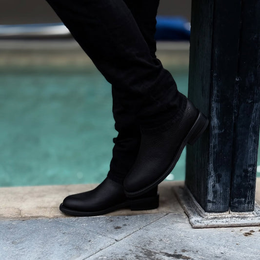 Oval Black Western Cowboy Ankle boots