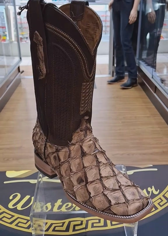 Fish Boot