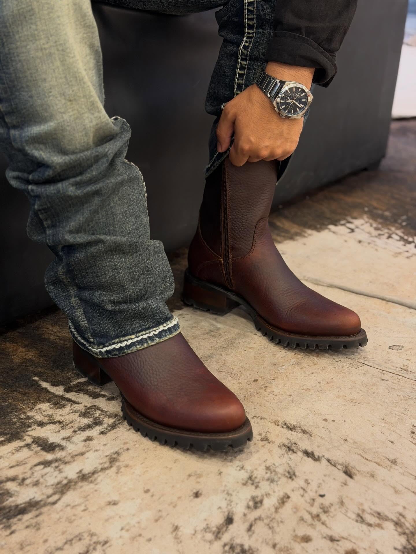 Ideal Cowhide Leather Cowboy Boots