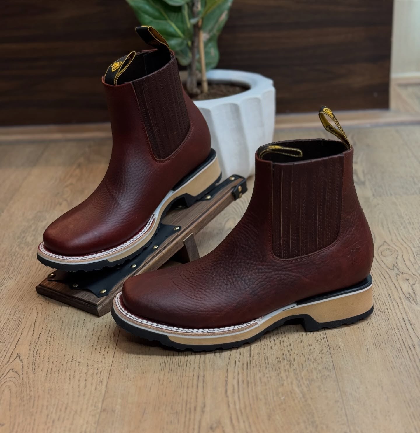 Water & Dirt-resistant Cowboy Boots