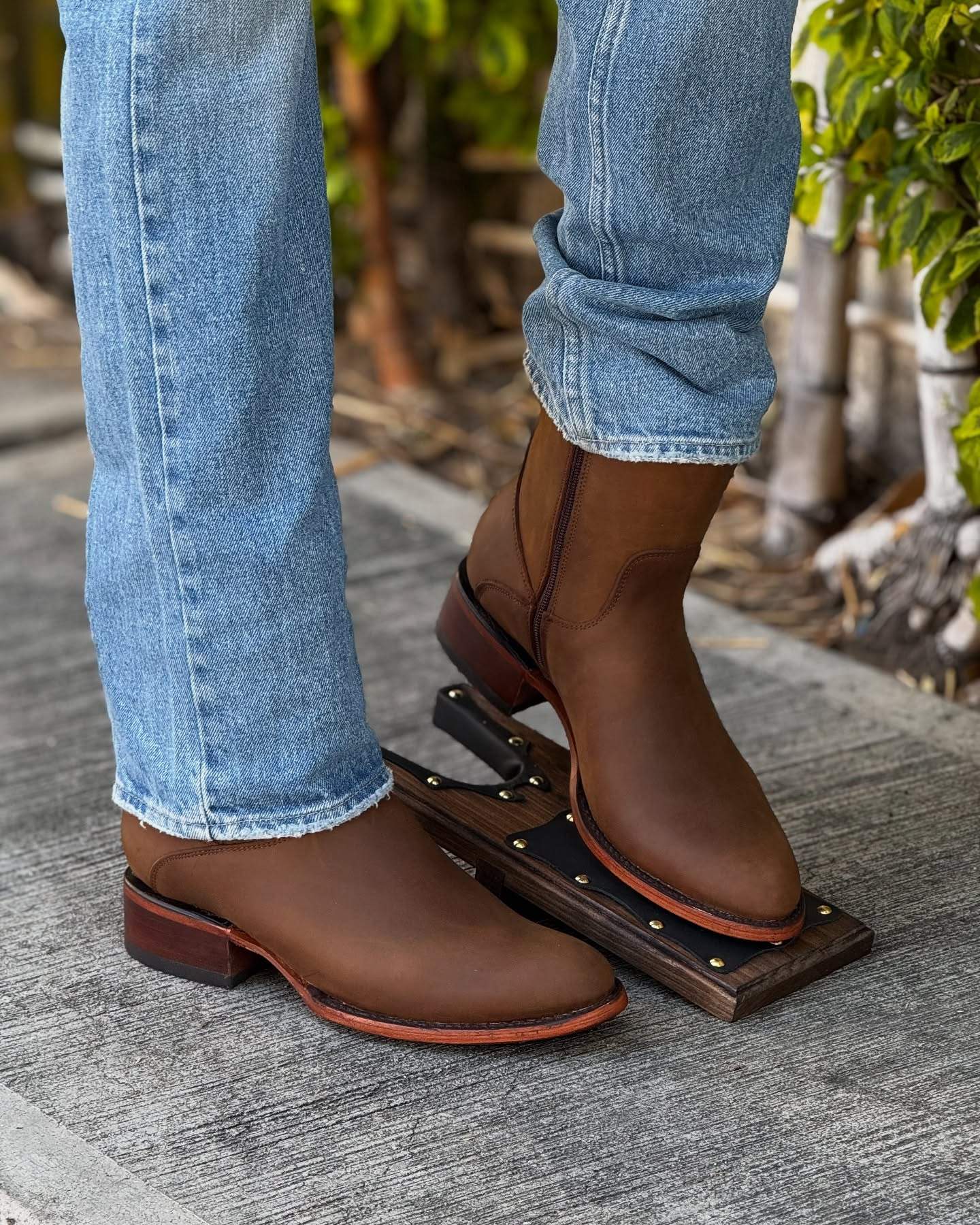Original Anti-scratching Leather Cowboy Boots