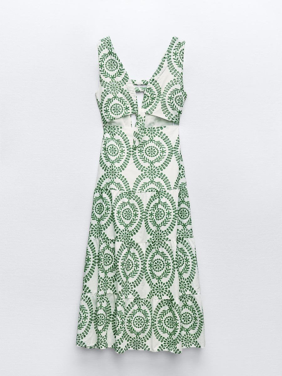 Fashion Hollowed Out Embroidery Dress